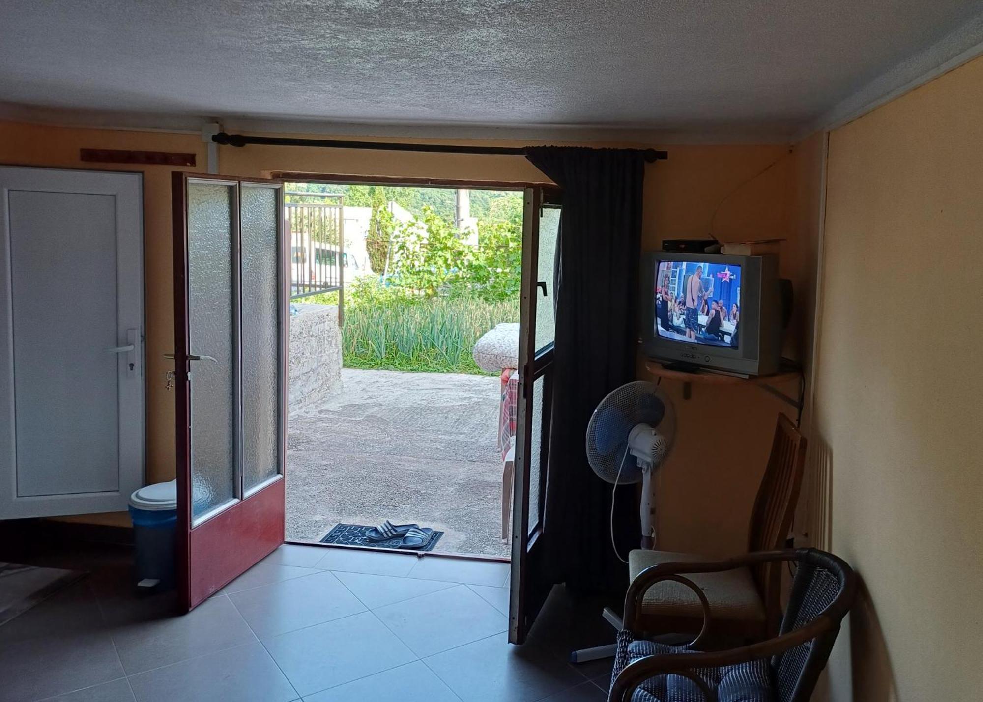 Apartman Pavle Virpazar Eksteriør bilde